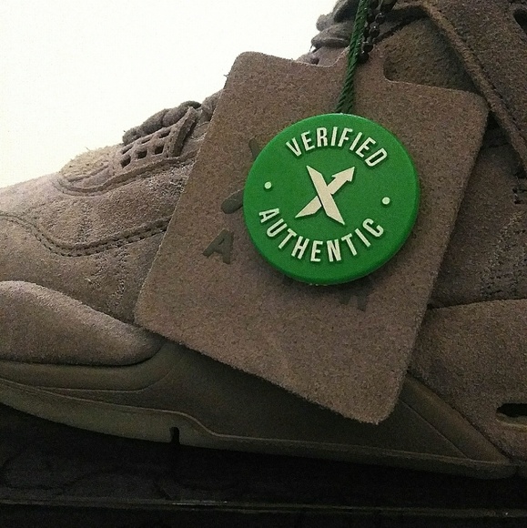 DeadStock Air Jordan IV 4 Cool Grey Kaw's StockX!! - Picture 6 of 8